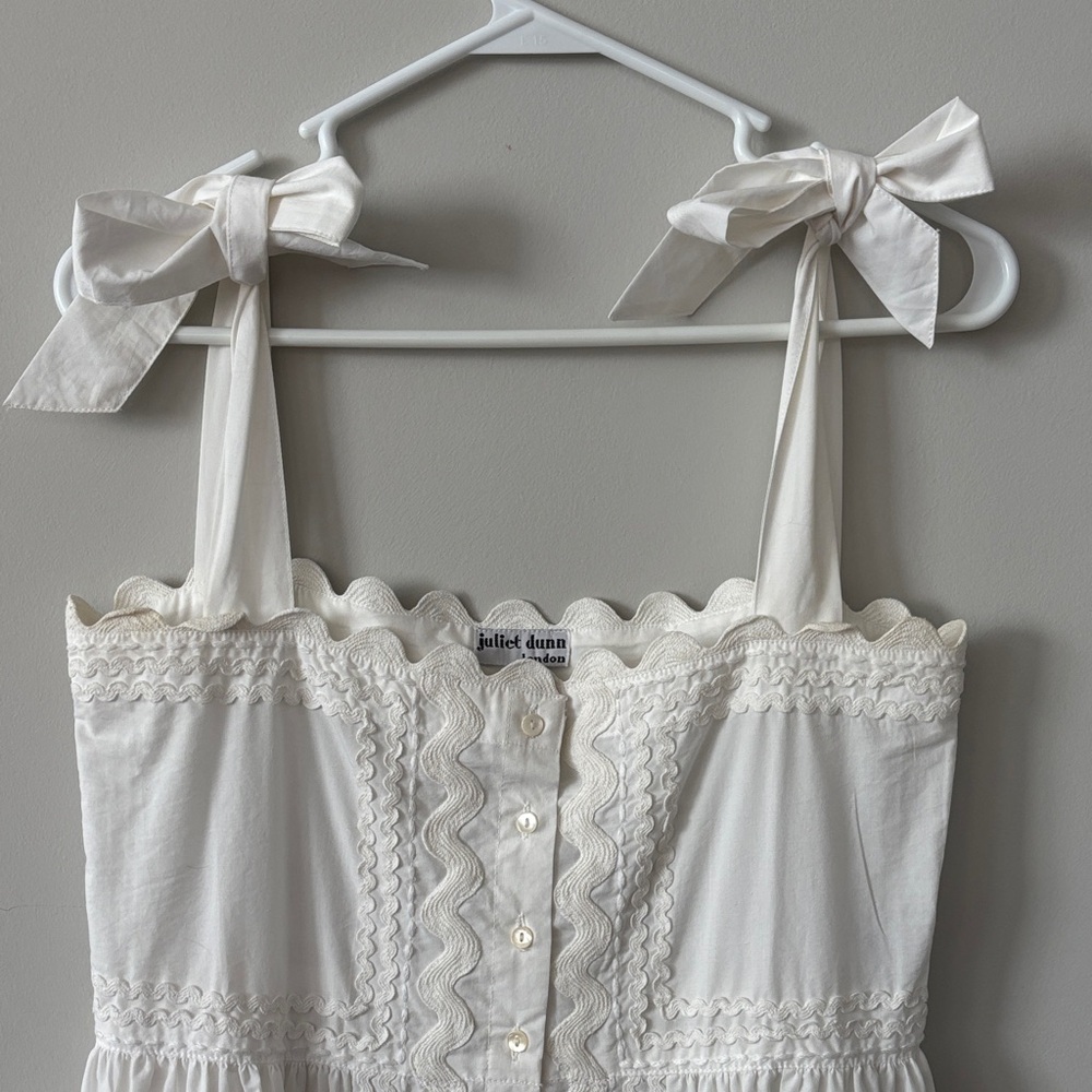 Juliet Dunn White Scalloped cover up dress - Picture 3 of 10